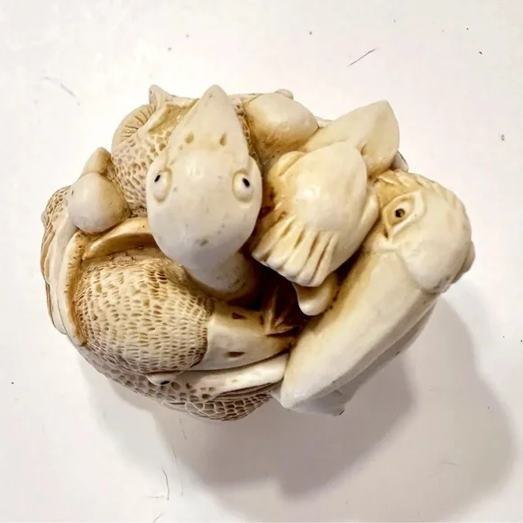 Harmony Kingdom Trinket Box Birds Teacher's Pet By Peter Calvesbert retired 1994 - Picture 5 of 16